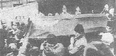 Beisetzung von Bahaddin Şakir und Cemal Azmi'nin auf dem Islamischen Friedhof Berlin (24.04.1922)