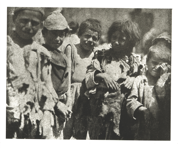 Armenische Waisen- und Flüchtlings-kinder, Jerewan, um 1922 - (Ref-Nr. img064)