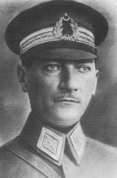 Mustafa Kemal Pascha („Atatürk“; 1881-1938) - (Ref-Nr. img091)
